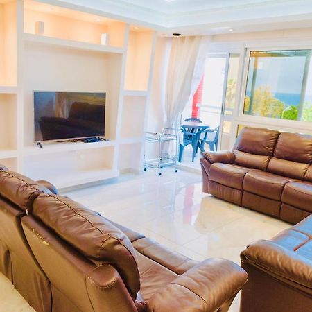 Royal Beach Front Apartments Netanya Exterior foto